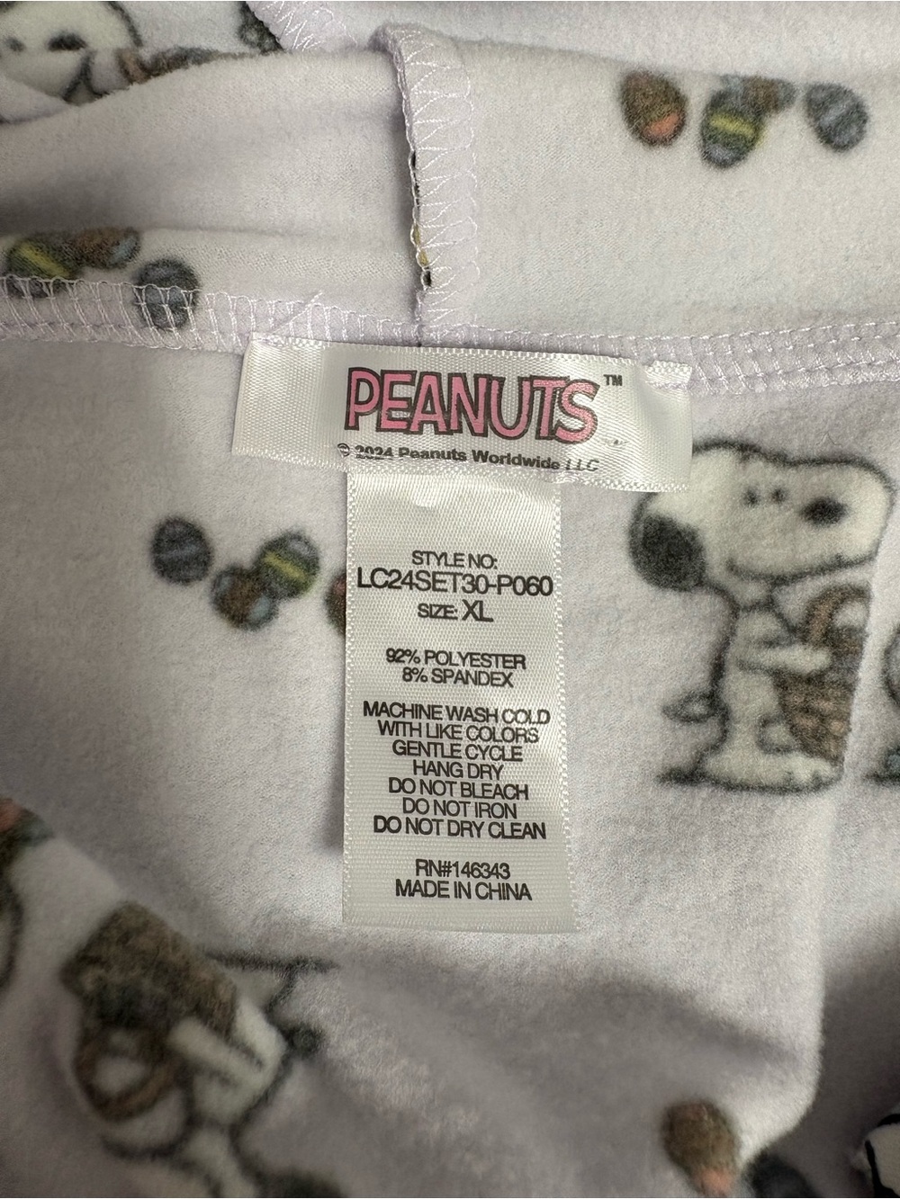 Peanuts Snoopy & Woodstock Easter Hoodie - Picture 4 of 5